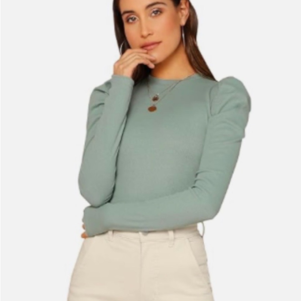 Women’s Puff Sleeve Long Sleeve Top - Sage Green Ribbed Crewneck size M